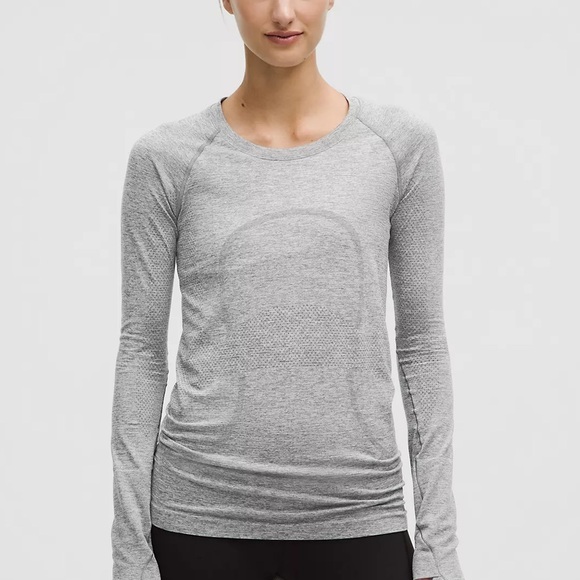 lululemon athletica Tops - Lululemon Athletica Swiftly Tech Long-Sleeve Shirt 2.0
Hip Length Size 10